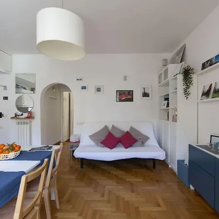 La Casa Sull'isola 아파트 *