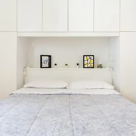 La Casa Sull'isola Apartment *